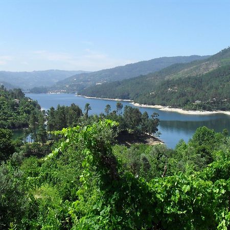 Hotel Lagoa Azul do Geres Kültér fotó